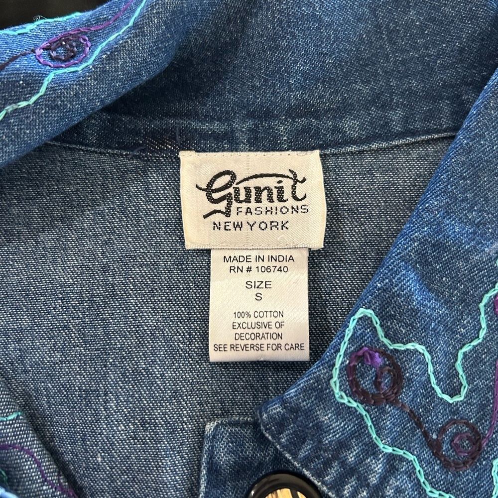 Vintage Gunit Embroidered Denim Jacket - Picture 2 of 8